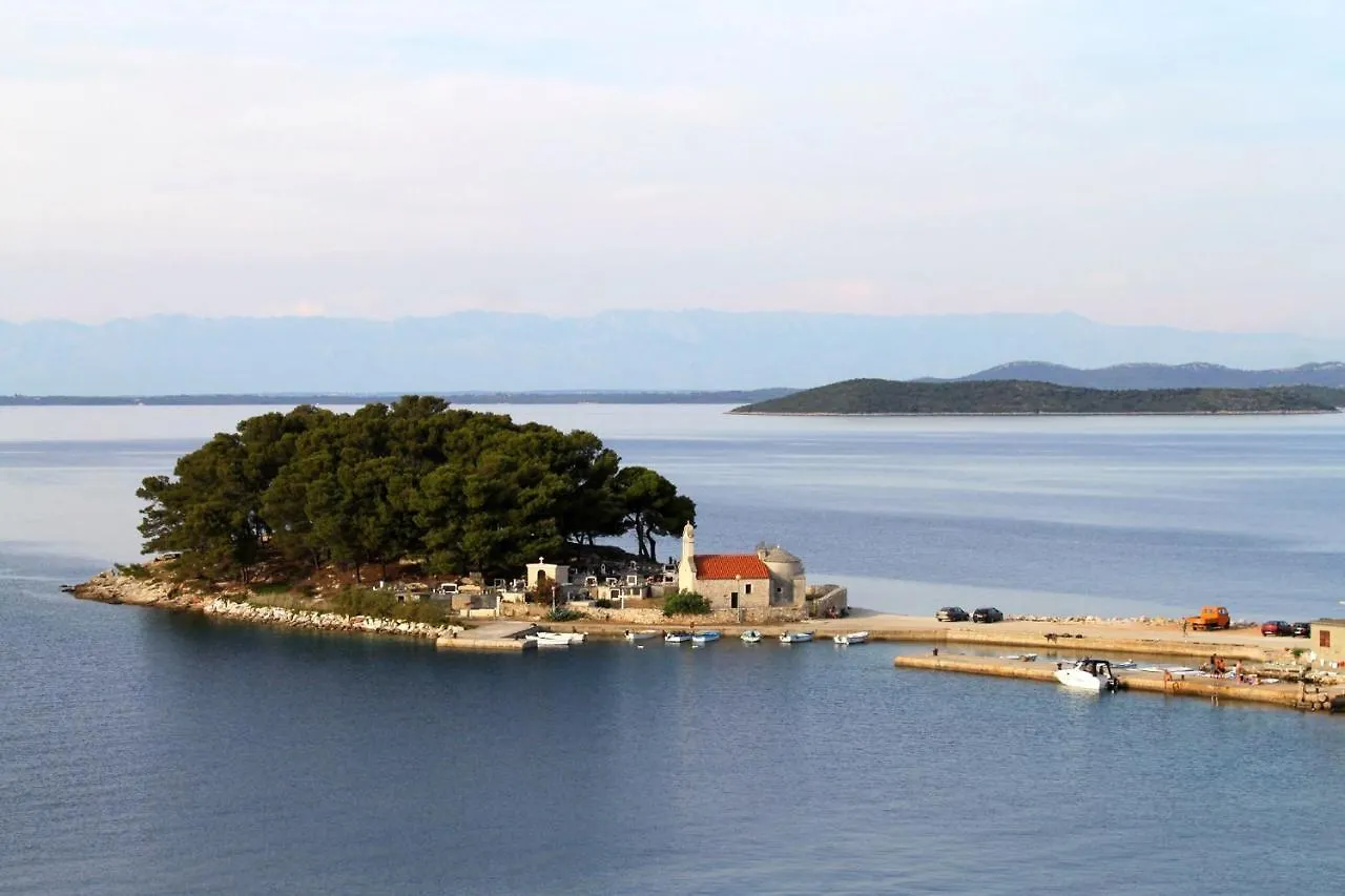 Apartments With A Parking Space Savar, Dugi Otok - 12762 Brbinj Croacia
