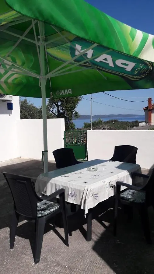 Apartments With A Parking Space Savar, Dugi Otok - 12762 Brbinj